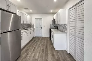 2620 NW 18th Terrace, Oakland Park, FL 33311 - Photo 9