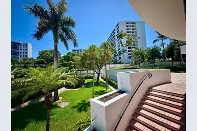 600 Three Islands Blvd #920 (AVAILABLE NOW), Hallandale Beach, FL 33009 - Photo 37