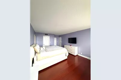 600 Three Islands Blvd #920 (AVAILABLE NOW), Hallandale Beach, FL 33009 - Photo 11