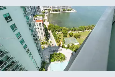 1900 N Bayshore Dr #2810, Miami, FL 33132 - Photo 7