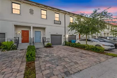730 SW 12th St, Florida City, FL 33034 - Photo 13