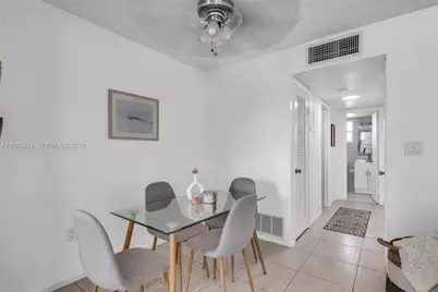 1720 Jefferson St #306, Hollywood, FL 33020 - Photo 15