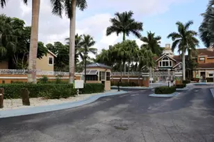 15640 SW 106th Ln, Miami, FL 33196 - Photo 3
