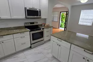 1611 Coral Gate Dr, Miami, FL 33145 - Photo 7