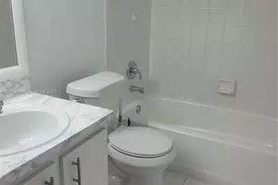 10773 Cleary Blvd, Plantation, FL 33324 - Photo 9