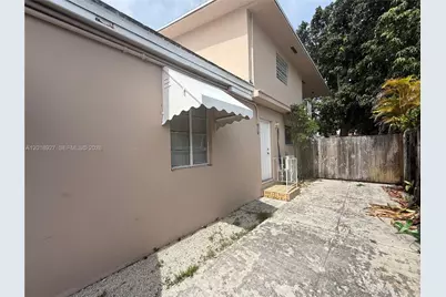 435 NW 44th Ave #BACK, Miami, FL 33126 - Photo 1