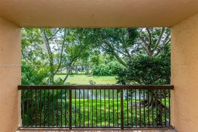 5721 Riverside Dr #202B5, Coral Springs, FL 33067 - Photo 11