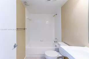 5721 Riverside Dr, Coral Springs, FL 33067 - Photo 33