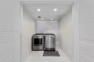 3080 SW 111th Ave, Miami, FL 33165 - Photo 15