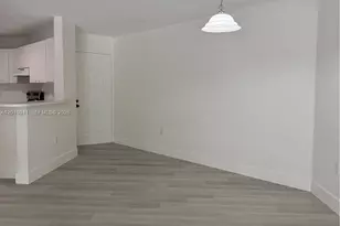 6296 NW 186th St, Hialeah, FL 33015 - Photo 5