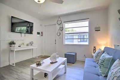 2703 NW 13th St, Fort Lauderdale, FL 33311 - Photo 9