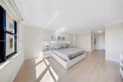 9801 Collins Ave #5S, Bal Harbour, FL 33154 - Photo 27