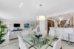 9801 Collins Ave, Bal Harbour, FL 33154 - Photo 21