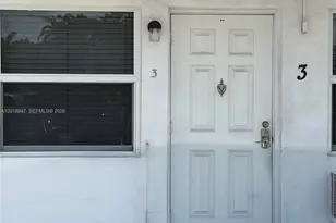 22 SE 3rd Terrace, Dania Beach, FL 33004 - Photo 9