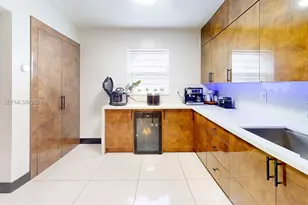 3617 NW 37th St, Lauderdale Lakes, FL 33309 - Photo 11