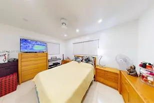 3617 NW 37th St, Lauderdale Lakes, FL 33309 - Photo 21