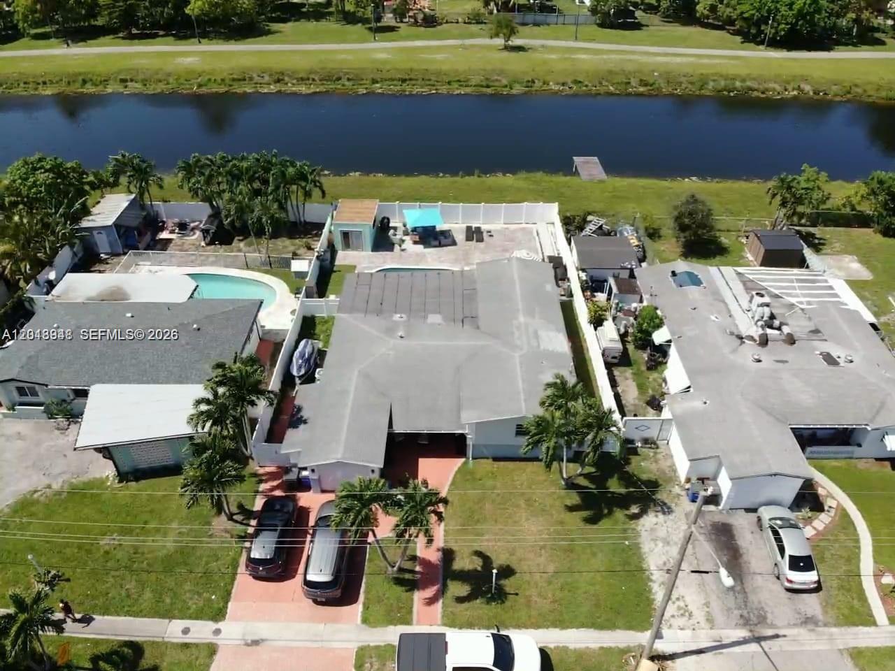3617 NW 37th St - 3617 NW 37th St, Lauderdale Lakes, FL 33309 Luxury Property | Jose Angel Pina