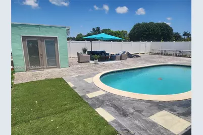 3617 NW 37th St, Lauderdale Lakes, FL 33309 - Photo 23