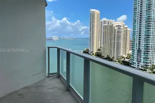 300 S Biscayne Blvd, Miami, FL 33131 - Photo 3