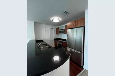 300 S Biscayne Blvd #T-1606, Miami, FL 33131 - Photo 3