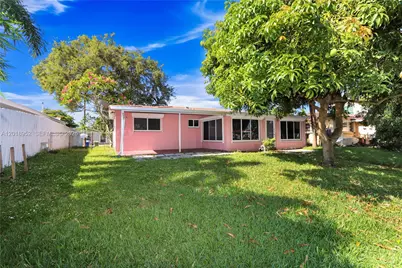 917 Mandarin Isle, Fort Lauderdale, FL 33315 - Photo 5