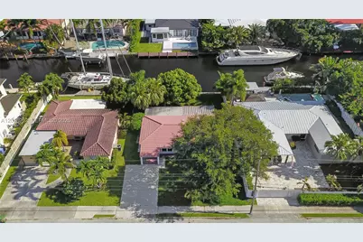 917 Mandarin Isle, Fort Lauderdale, FL 33315 - Photo 3