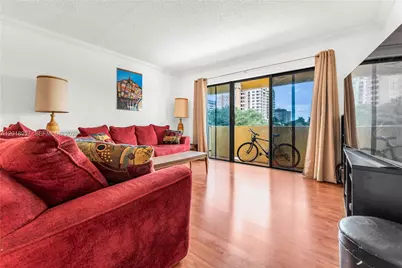 525 Coral Way #402, Coral Gables, FL 33134 - Photo 13