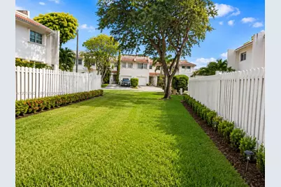 10973 NW 62nd Ter, Doral, FL 33178 - Photo 11