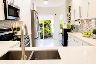10973 NW 62nd Terrace, Doral, FL 33178 - Photo 5