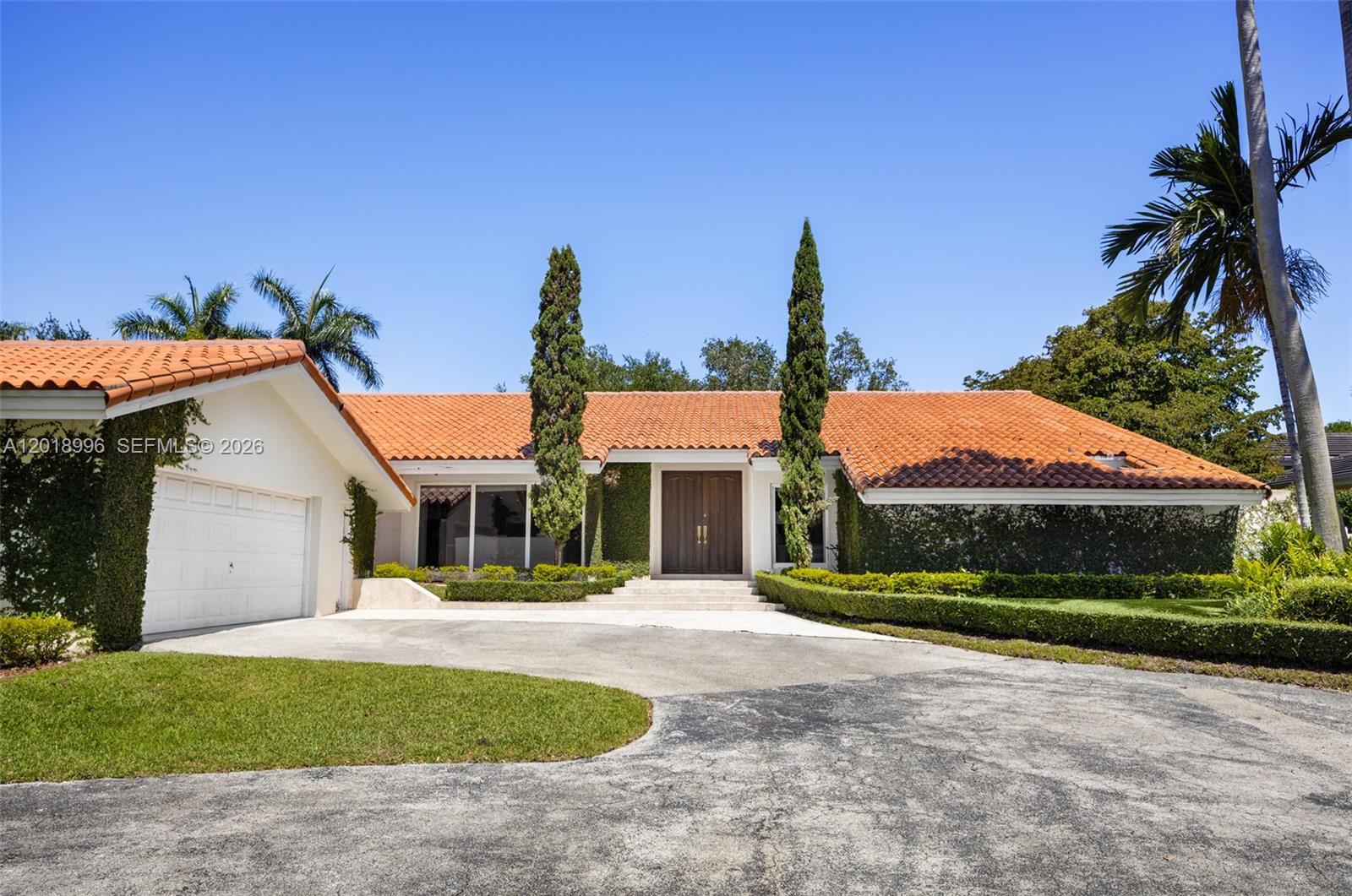 7230 Vistalmar St - 7230 Vistalmar St, Coral Gables, FL 33143 Luxury Property | Jose Angel Pina