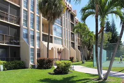2001 Atlantic Shores Blvd #312, Hallandale Beach, FL 33009 - Photo 15