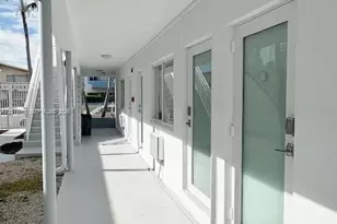 7445 Harding Ave, Miami Beach, FL 33141 - Photo 5