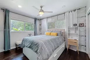 351 NE 117th St, Miami, FL 33161 - Photo 17