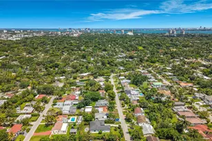 351 NE 117th St, Miami, FL 33161 - Photo 43