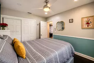 351 NE 117th St, Miami, FL 33161 - Photo 21