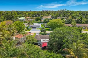 351 NE 117th St, Miami, FL 33161 - Photo 35