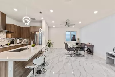 6680 NW 102nd Path, Doral, FL 33178 - Photo 9