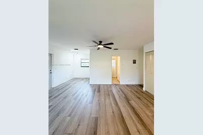 240 NW 36th St, Oakland Park, FL 33309 - Photo 21