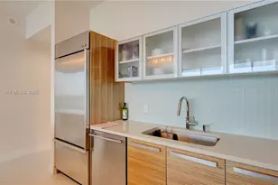 2020 N Bayshore Dr, Miami, FL 33137 - Photo 23