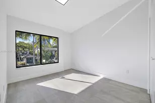 16449 NE 26th Ave, North Miami Beach, FL 33160 - Photo 23