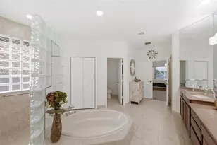 2926 Medinah, Weston, FL 33332 - Photo 21