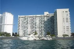 1000 West Ave, Miami Beach, FL 33139 - Photo 25