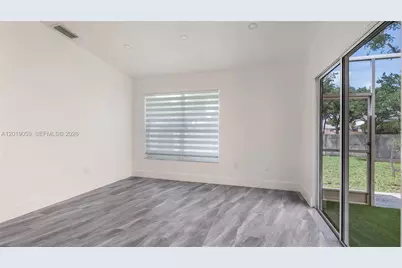 9531 W Heather Ln, Miramar, FL 33025 - Photo 13
