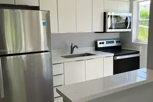 7820 NE Bayshore Ct, Miami, FL 33138 - Photo 3