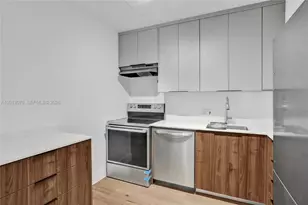 20379 W Country Club Dr, Aventura, FL 33180 - Photo 21