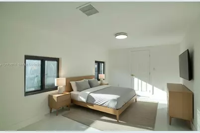 315 NW 127th St #0, North Miami, FL 33168 - Photo 13