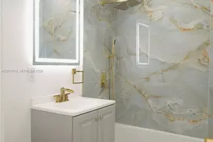 315 NW 127th St, North Miami, FL 33168 - Photo 27