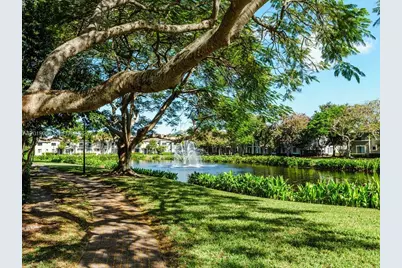 100 Portofino Drive #Valhalla, Palm Beach Gardens, FL 33418 - Photo 3
