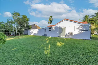 3462 Harness Cir, Wellington, FL 33449 - Photo 35