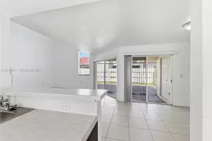 3002 San Remo Cir, Homestead, FL 33035 - Photo 9